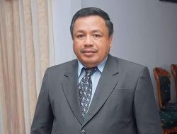 Biografi Siegfried Takarangkian Makagansa; Profil dan Perjalanan Karier