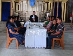 Pdt. Editha.S. Taalungan, S.Th Layani Ibadah Perjamuan Terakhir Di Jemaat GMIST BAIT-EL Lapango.
