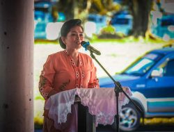 Ketua TP-PKK Kabupaten Sangihe Josepine Tacho Membuka Kegiatan Pentas Seni Dan Pawai Warnai Hari Anak Nasional 